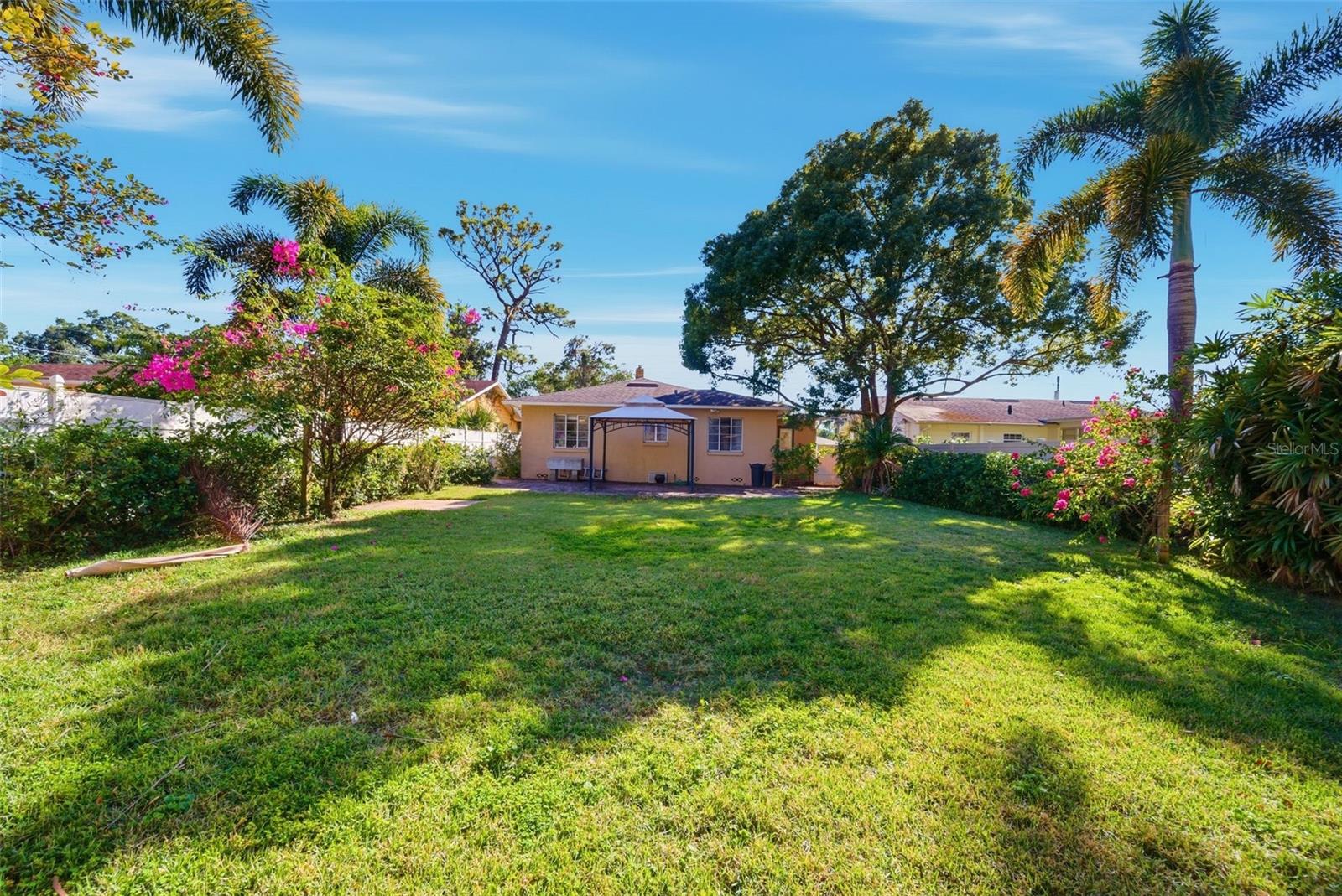 Image 2 of 30 For 1715 Canton Street