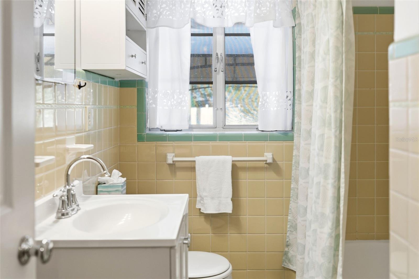 Image 20 of 30 For 1715 Canton Street