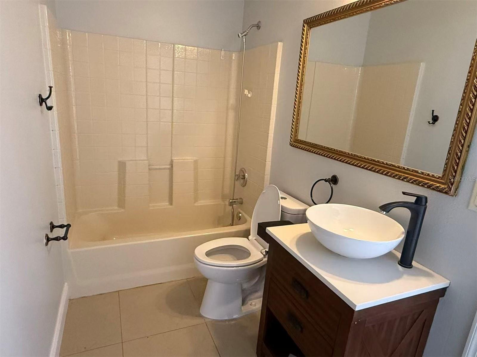 Image 7 of 36 For 1231 Seneca Falls Drive