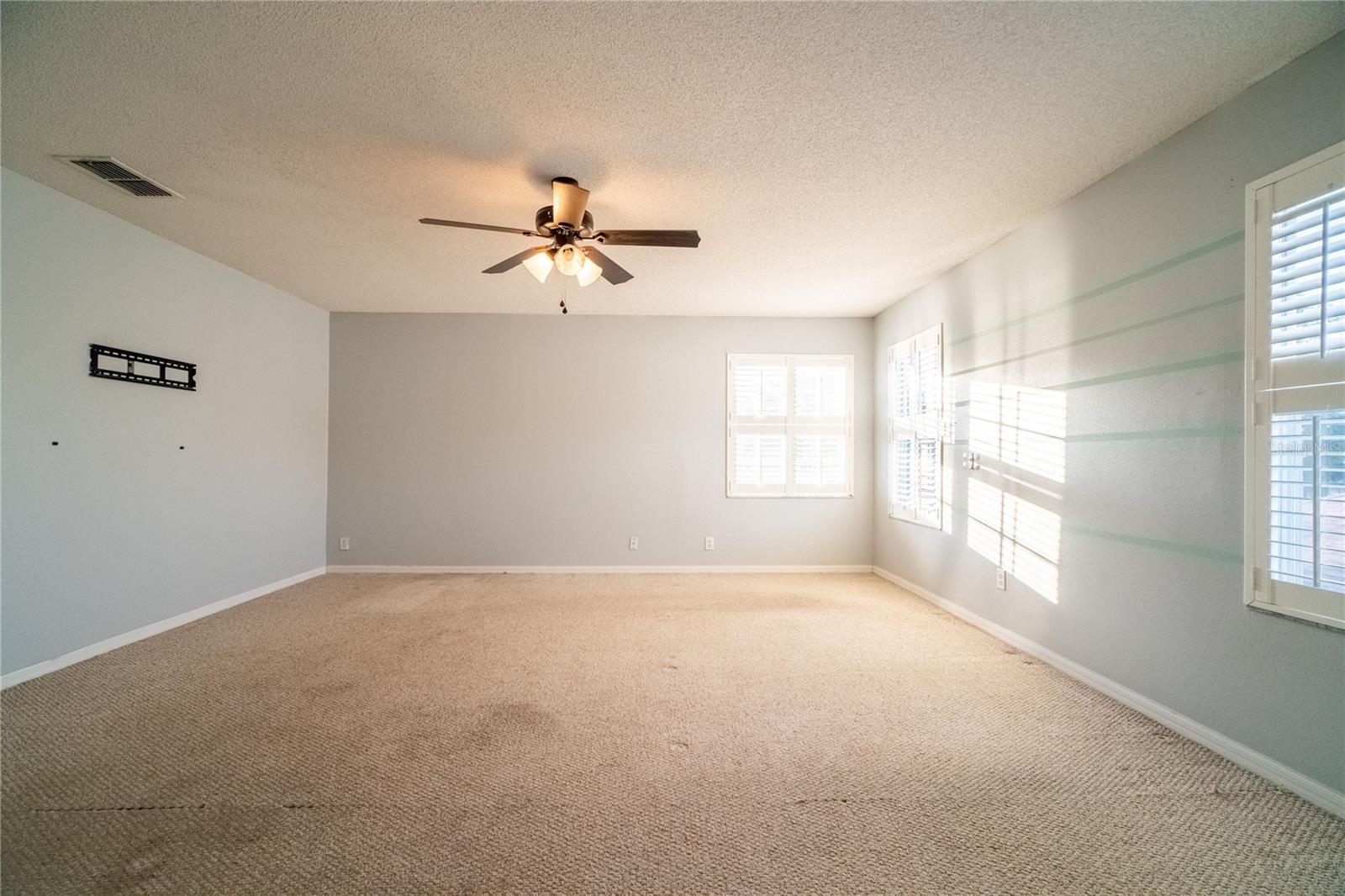 Image 16 of 24 For 3135 Turret Drive