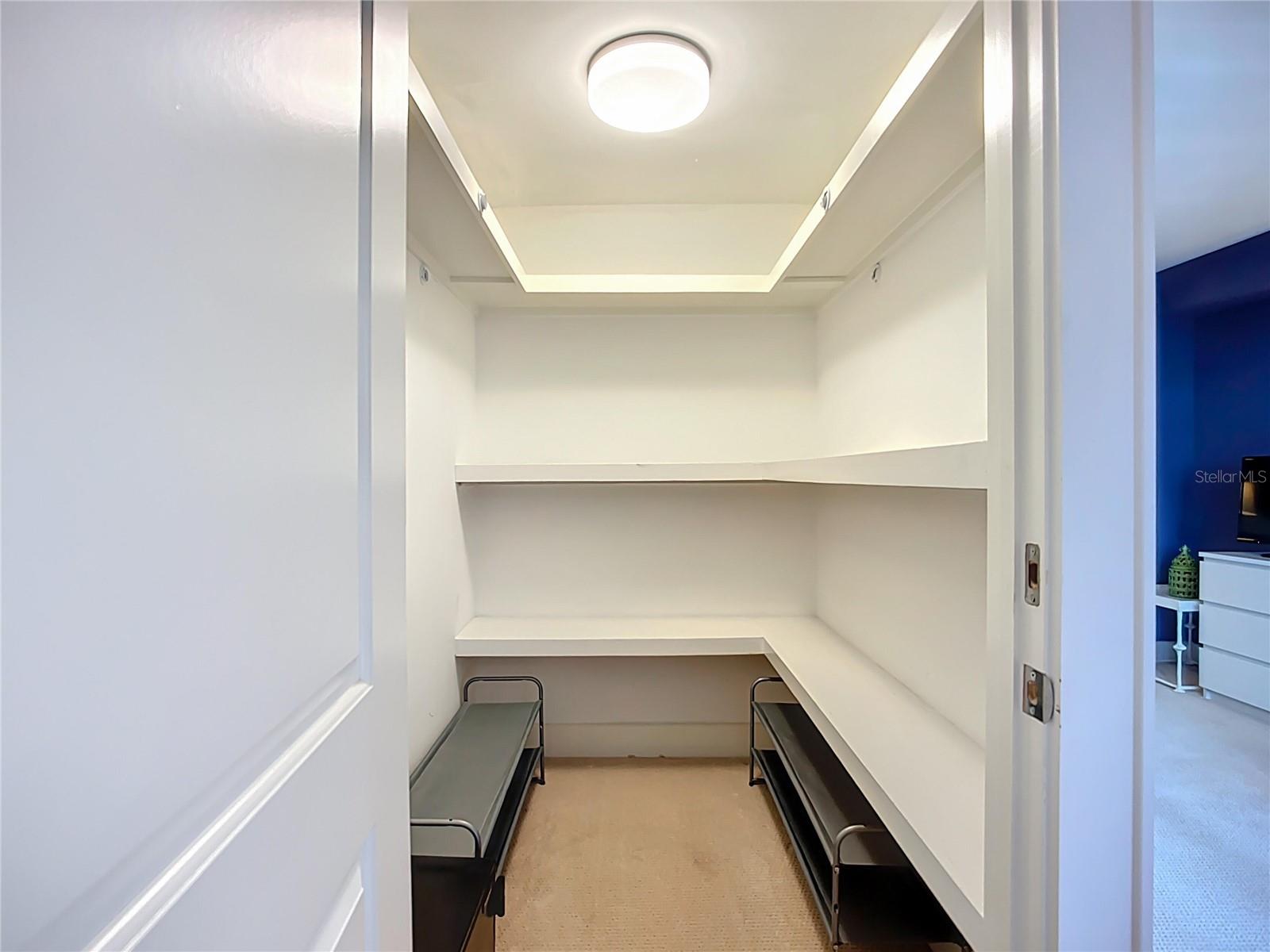 Image 19 of 39 For 6200 Flotilla Drive 262