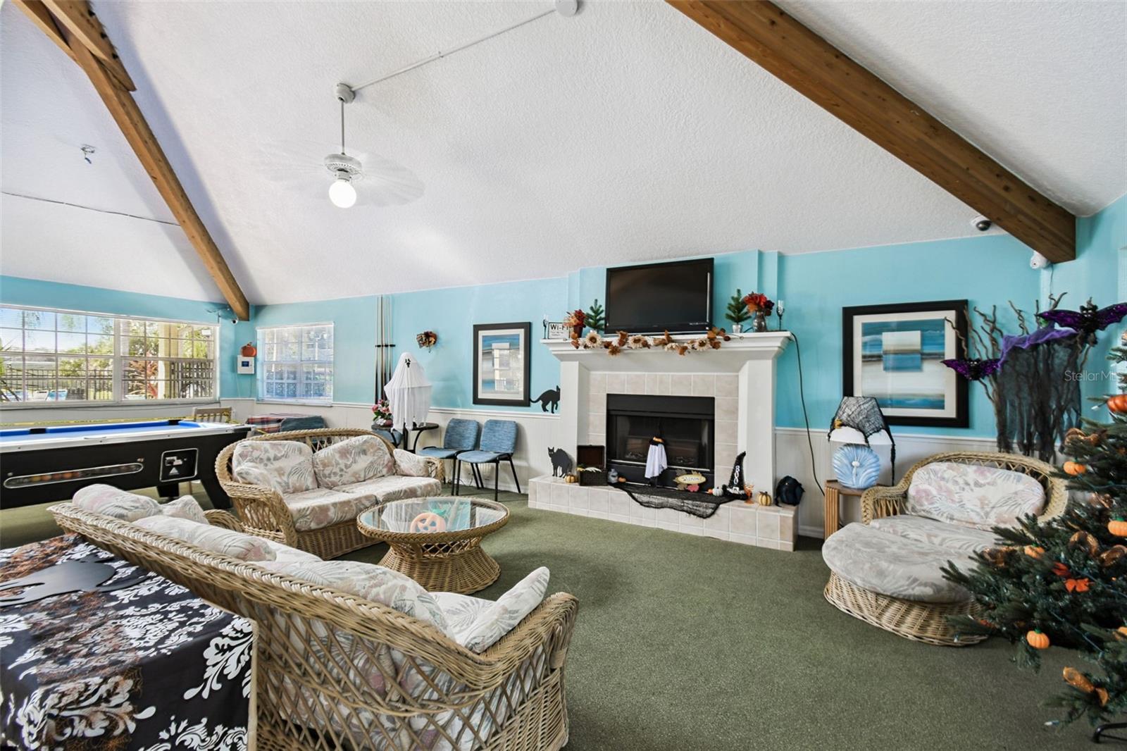 Image 35 of 46 For 2035 Royal Bay Boulevard 45