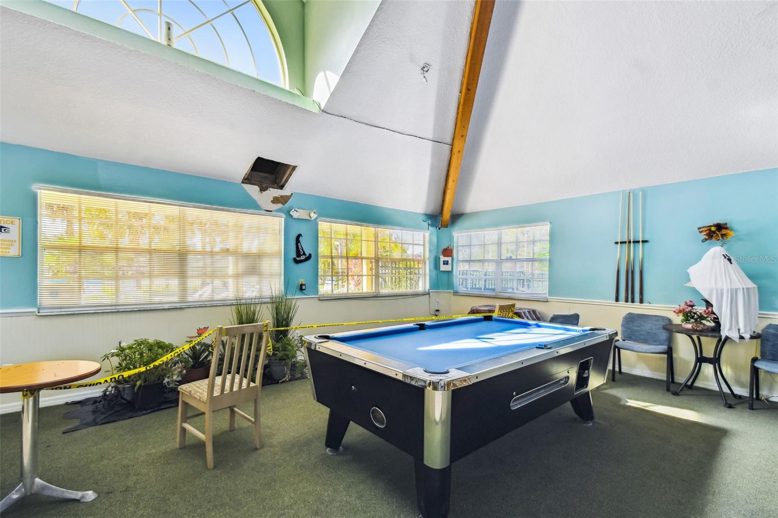 Image 37 of 46 For 2035 Royal Bay Boulevard 45