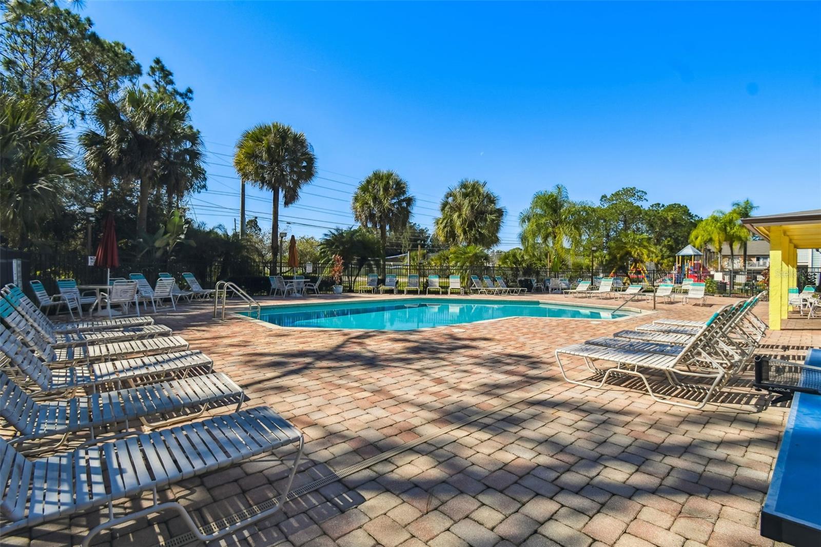 Image 41 of 46 For 2035 Royal Bay Boulevard 45