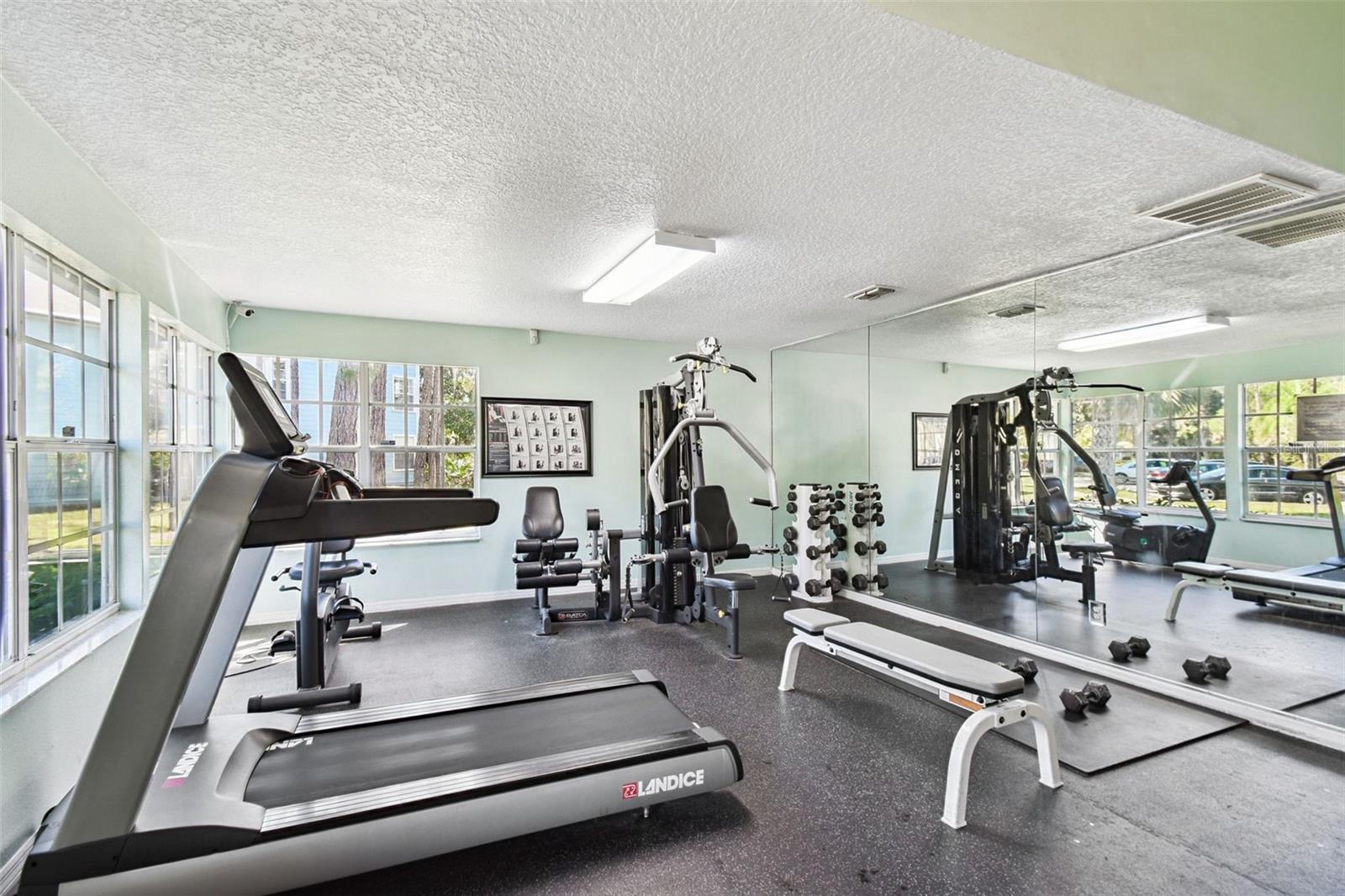 Image 43 of 46 For 2035 Royal Bay Boulevard 45