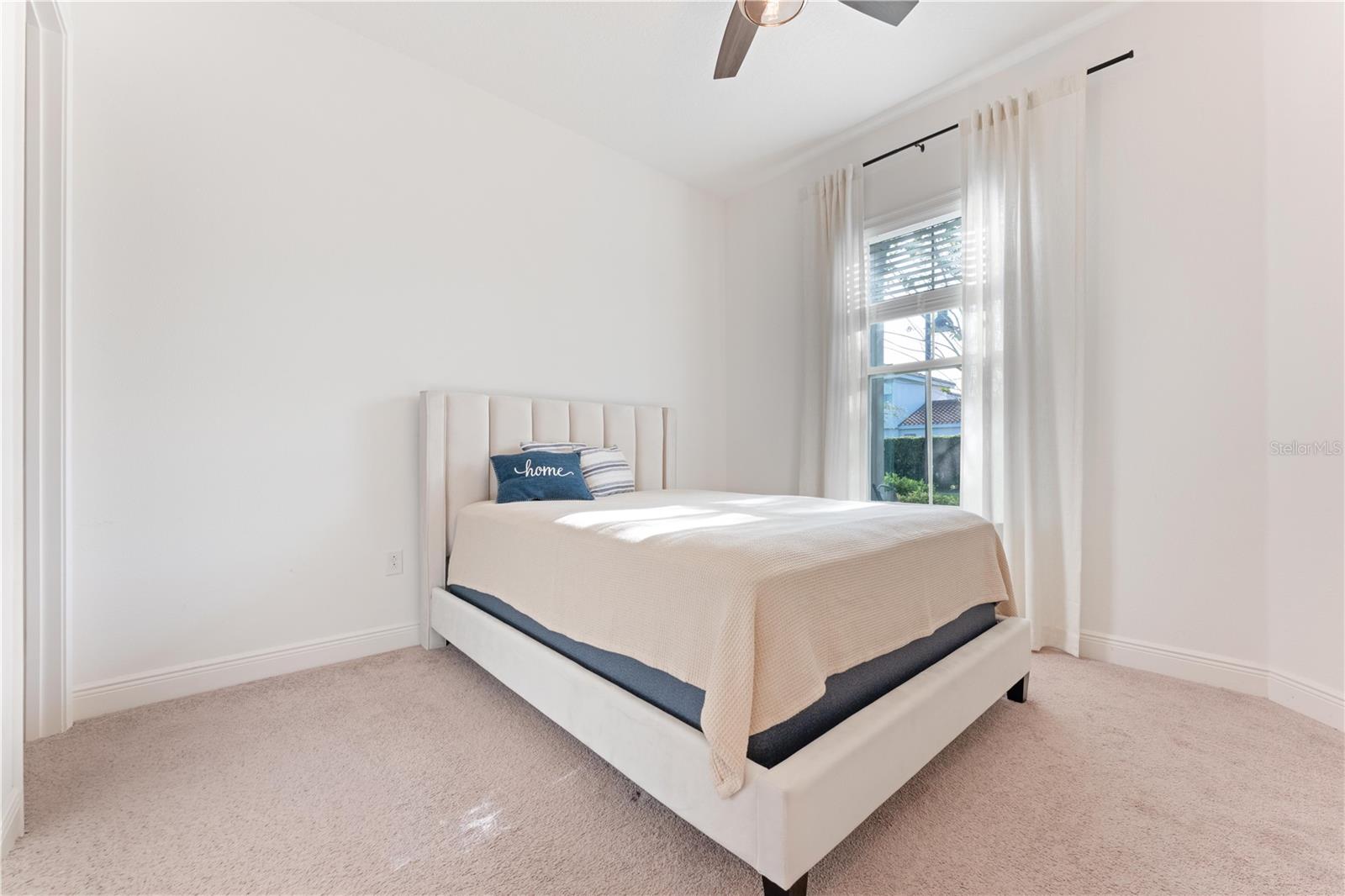 Image 23 of 71 For 13019 Stanthorne Avenue