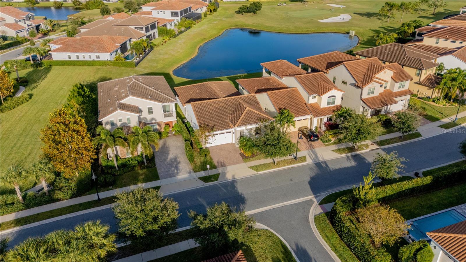 Image 3 of 71 For 13019 Stanthorne Avenue