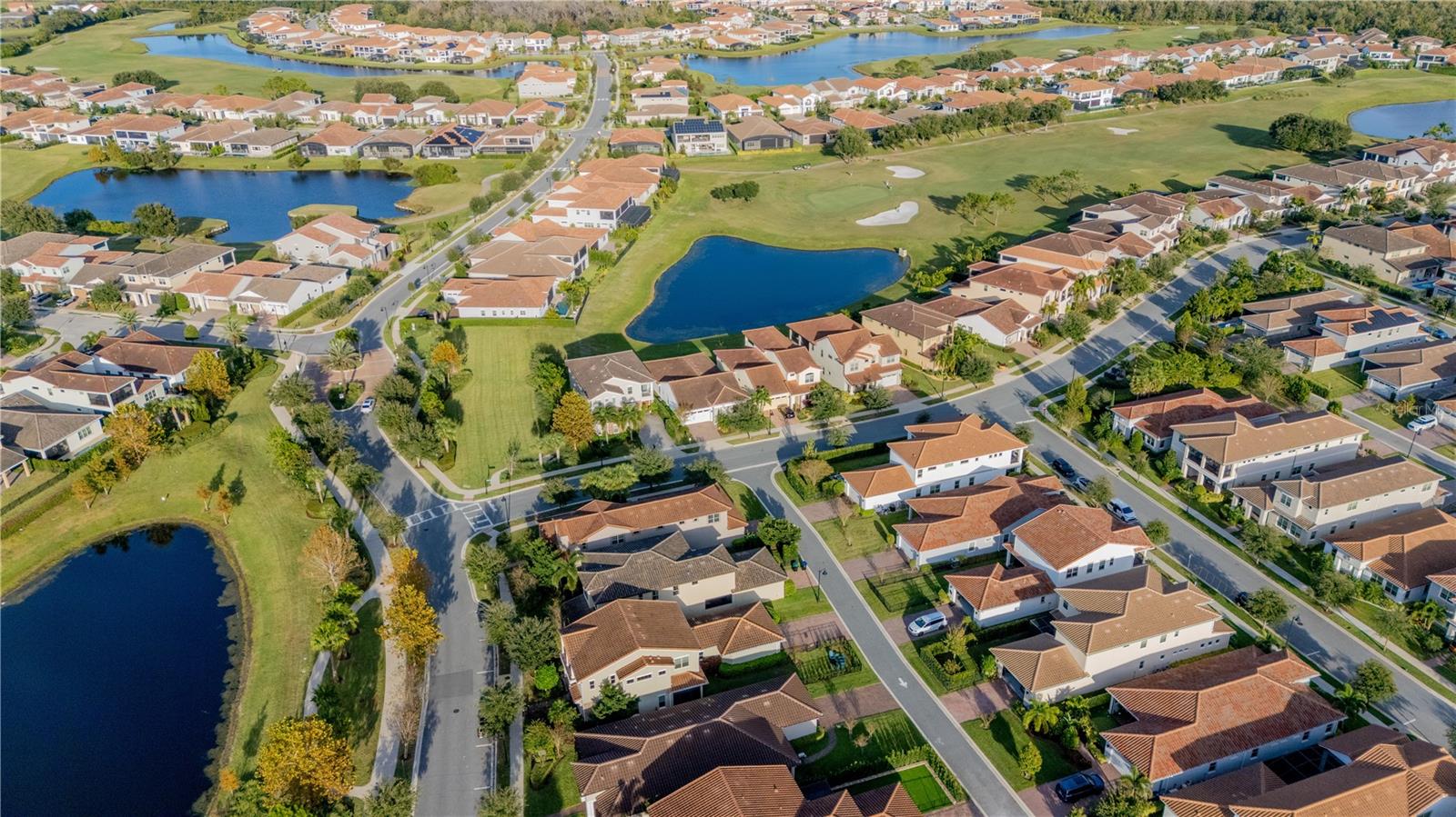 Image 4 of 71 For 13019 Stanthorne Avenue