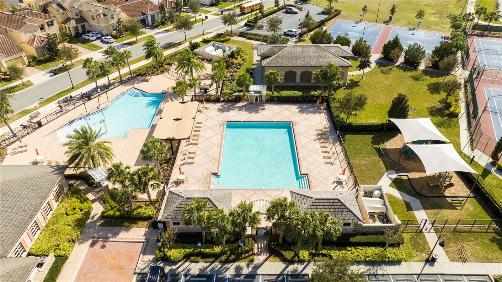 Image 56 of 71 For 13019 Stanthorne Avenue