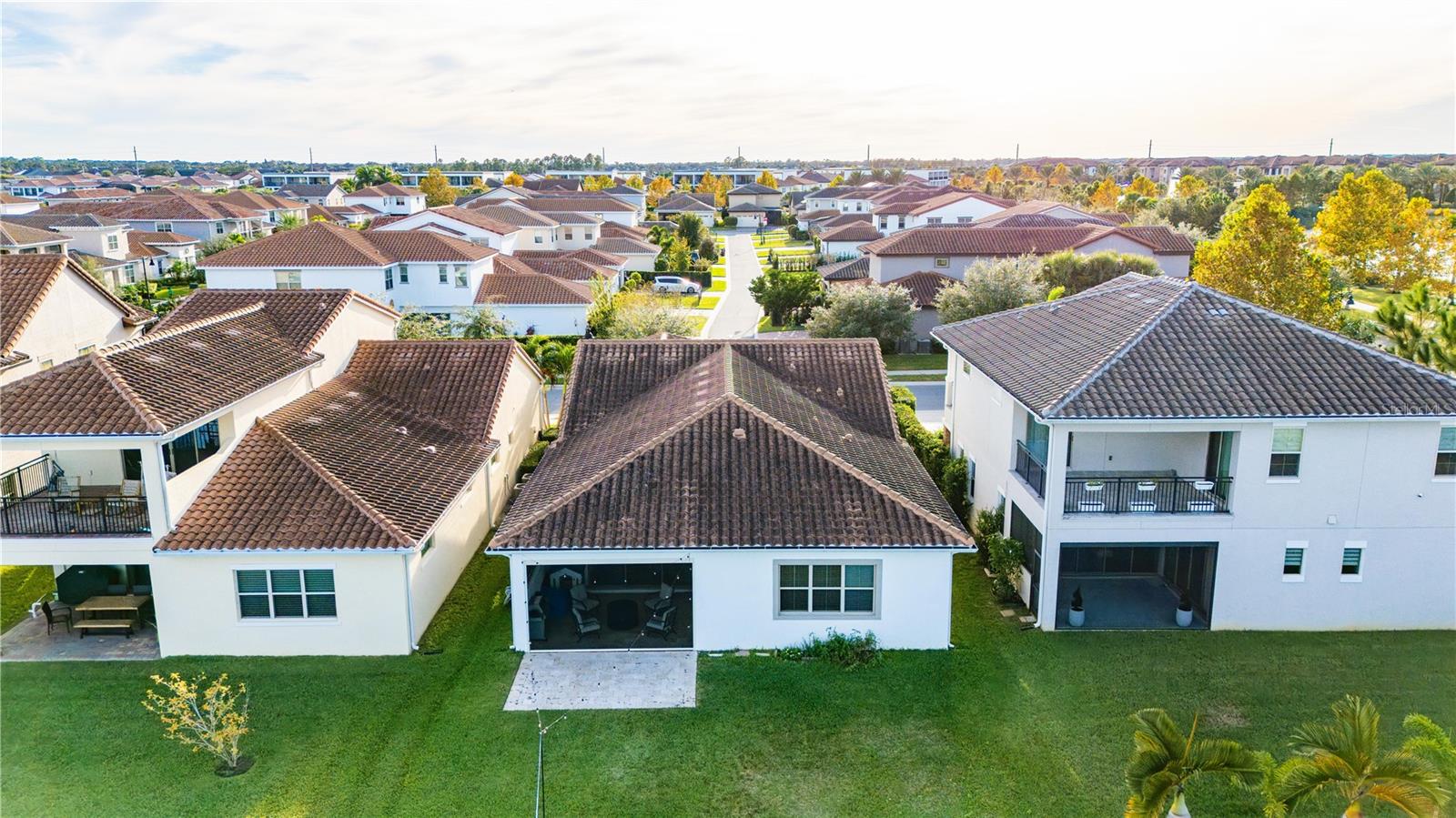 Image 7 of 71 For 13019 Stanthorne Avenue