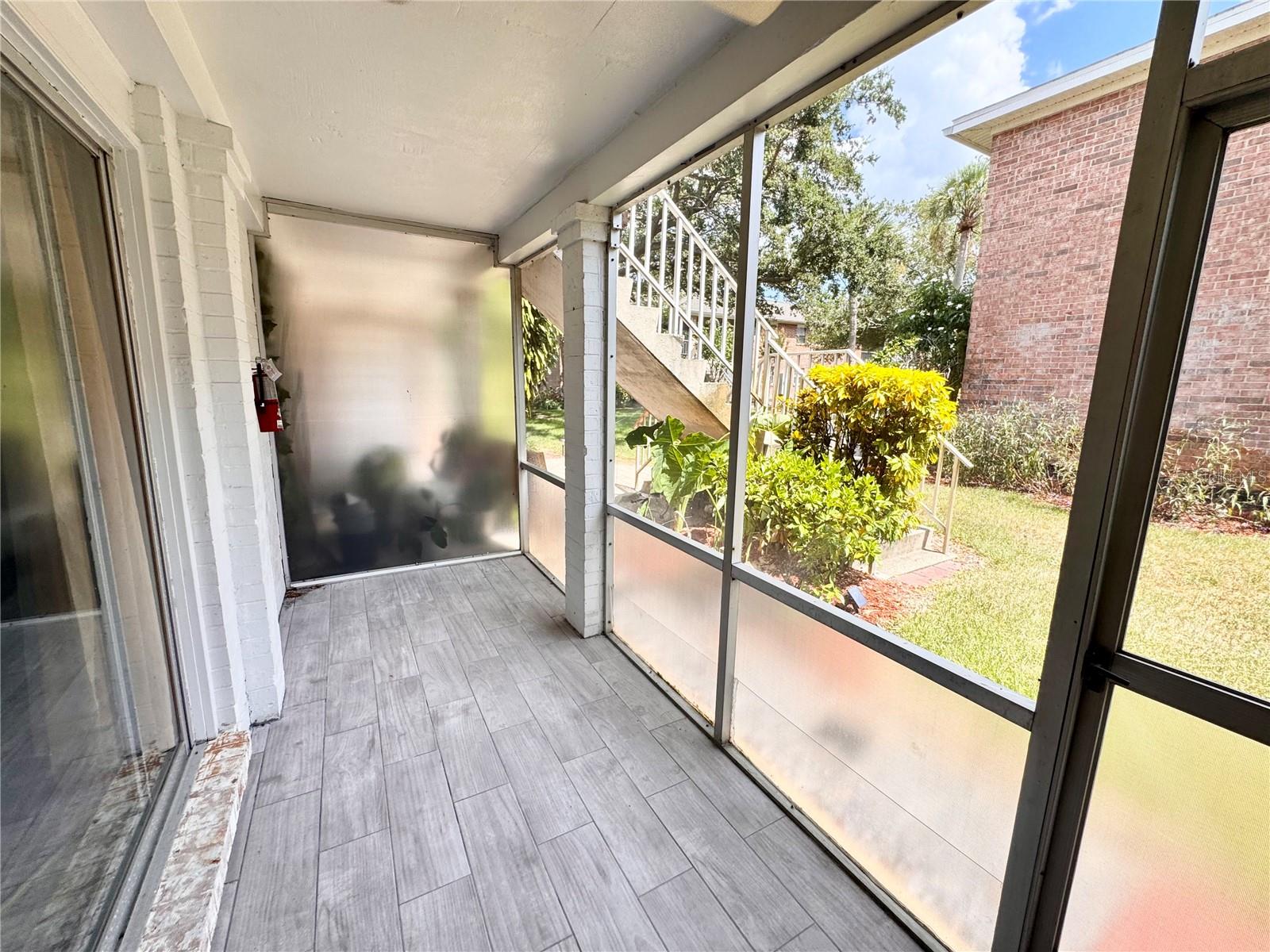 Image 10 of 12 For 4318 Lake Underhill Road 17