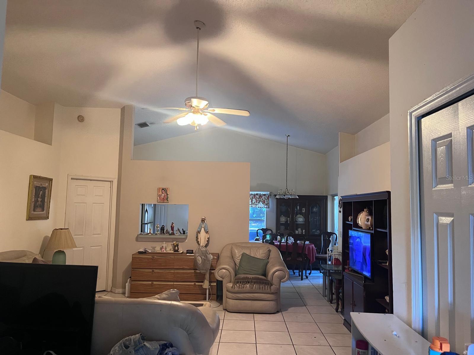 Image 2 of 8 For 309 Bay Street