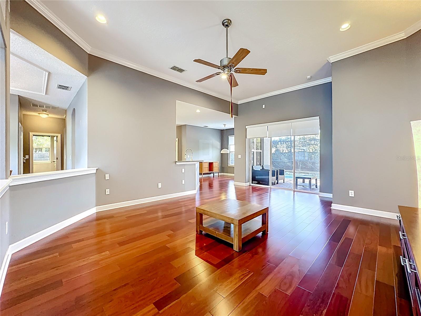 Image 10 of 42 For 3619 Supreme Ct