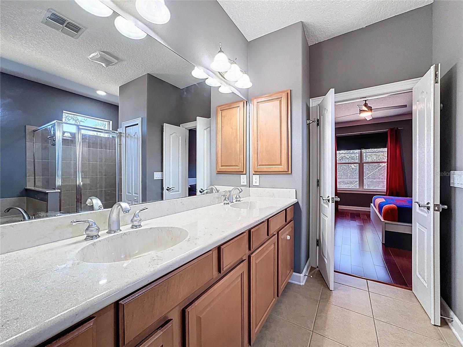 Image 19 of 42 For 3619 Supreme Ct