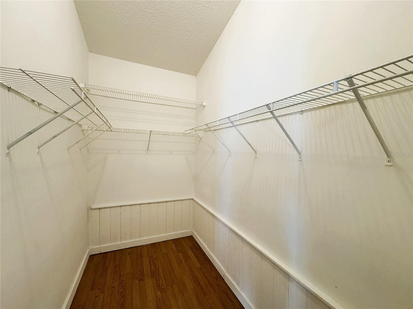 Image 17 of 29 For 1407 Spring Ridge Drive