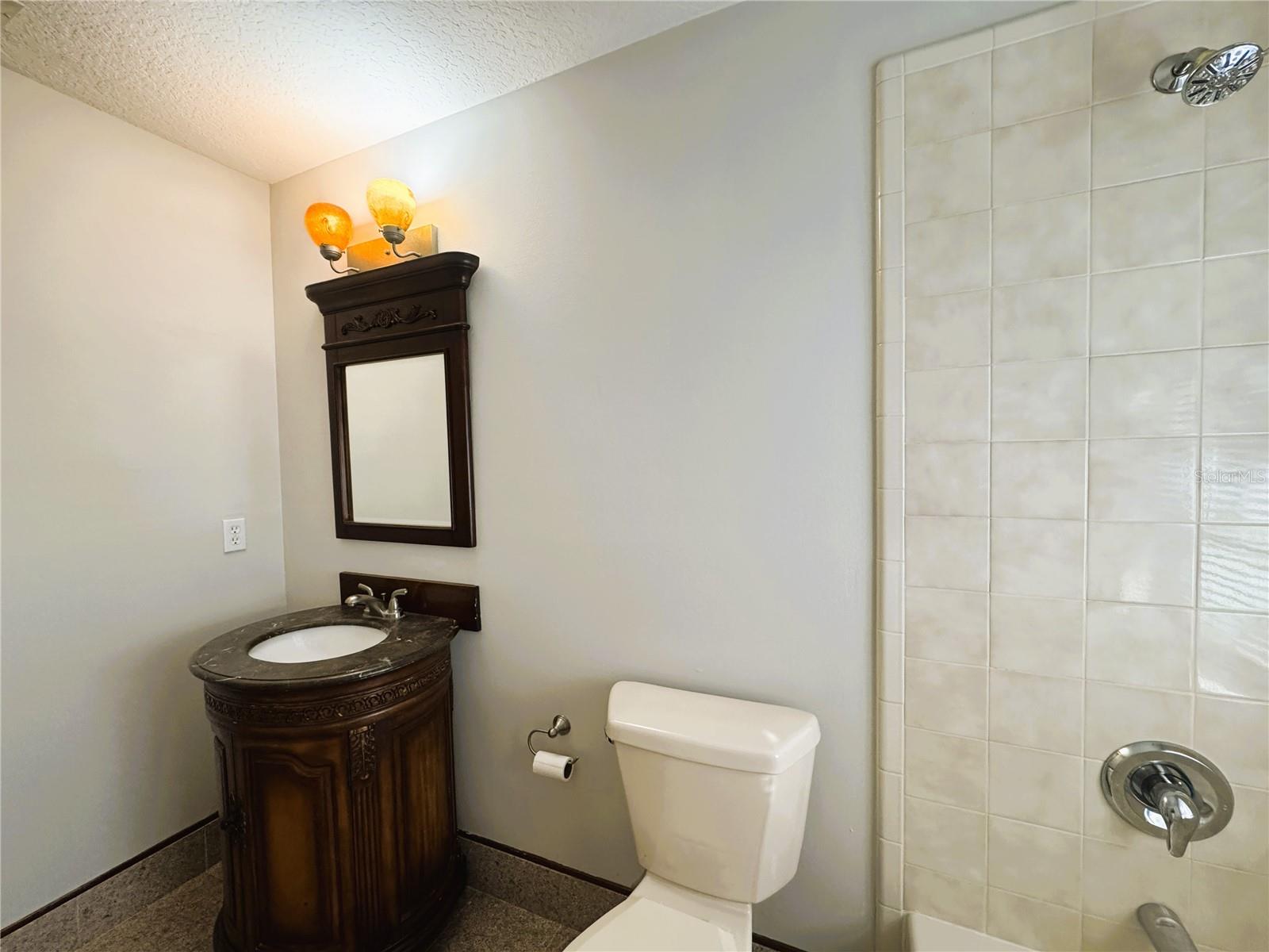 Image 22 of 29 For 1407 Spring Ridge Drive