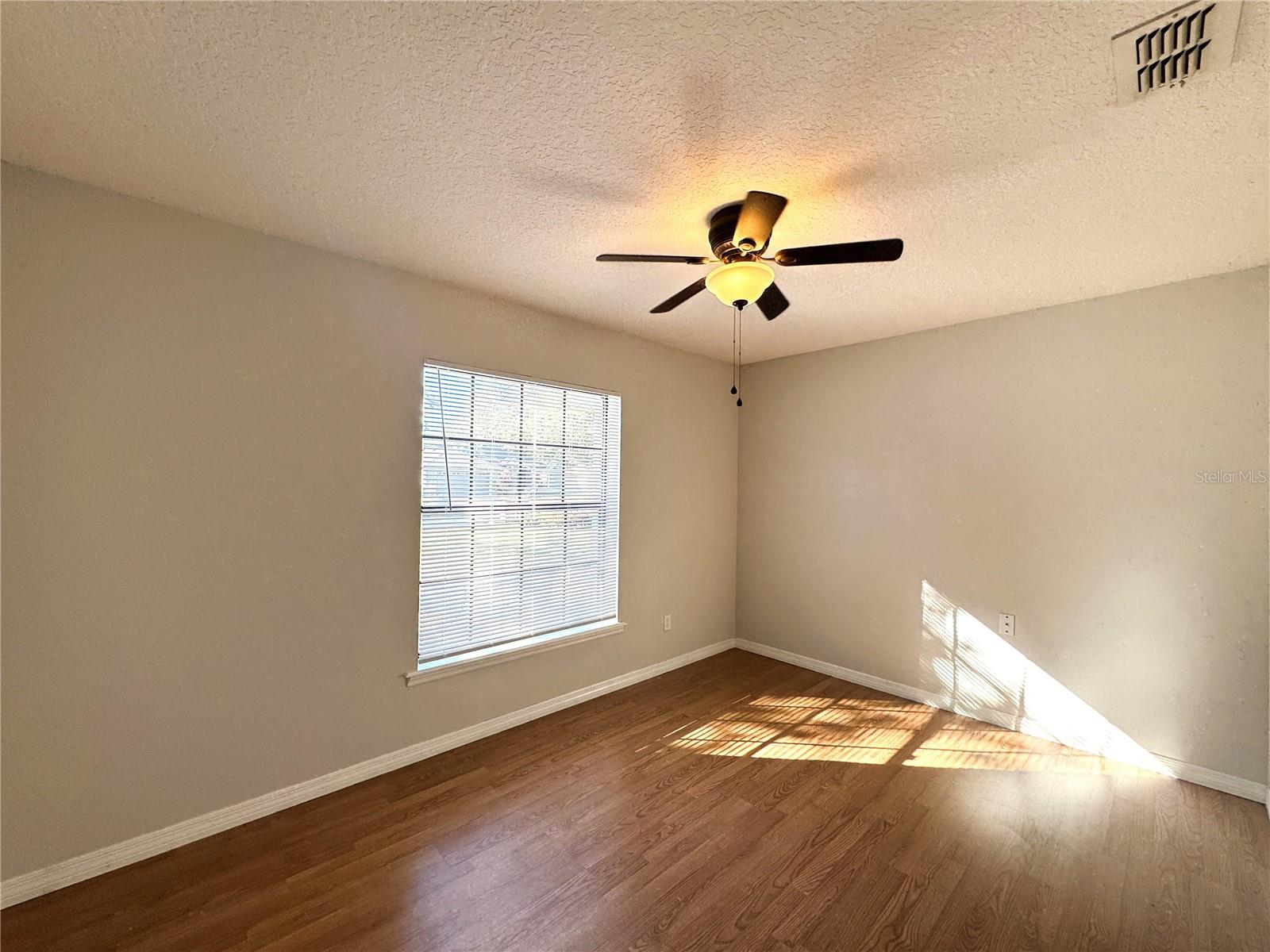 Image 25 of 29 For 1407 Spring Ridge Drive