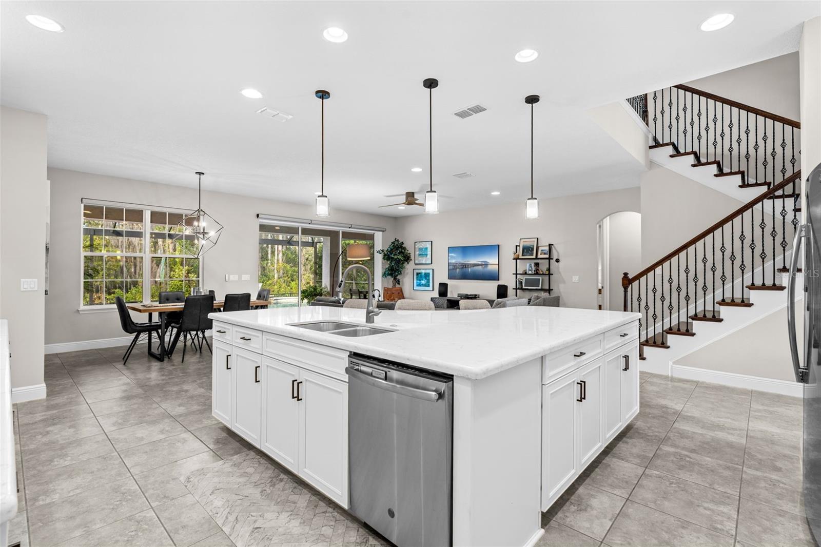 Image 11 of 42 For 14085 Jomatt Loop