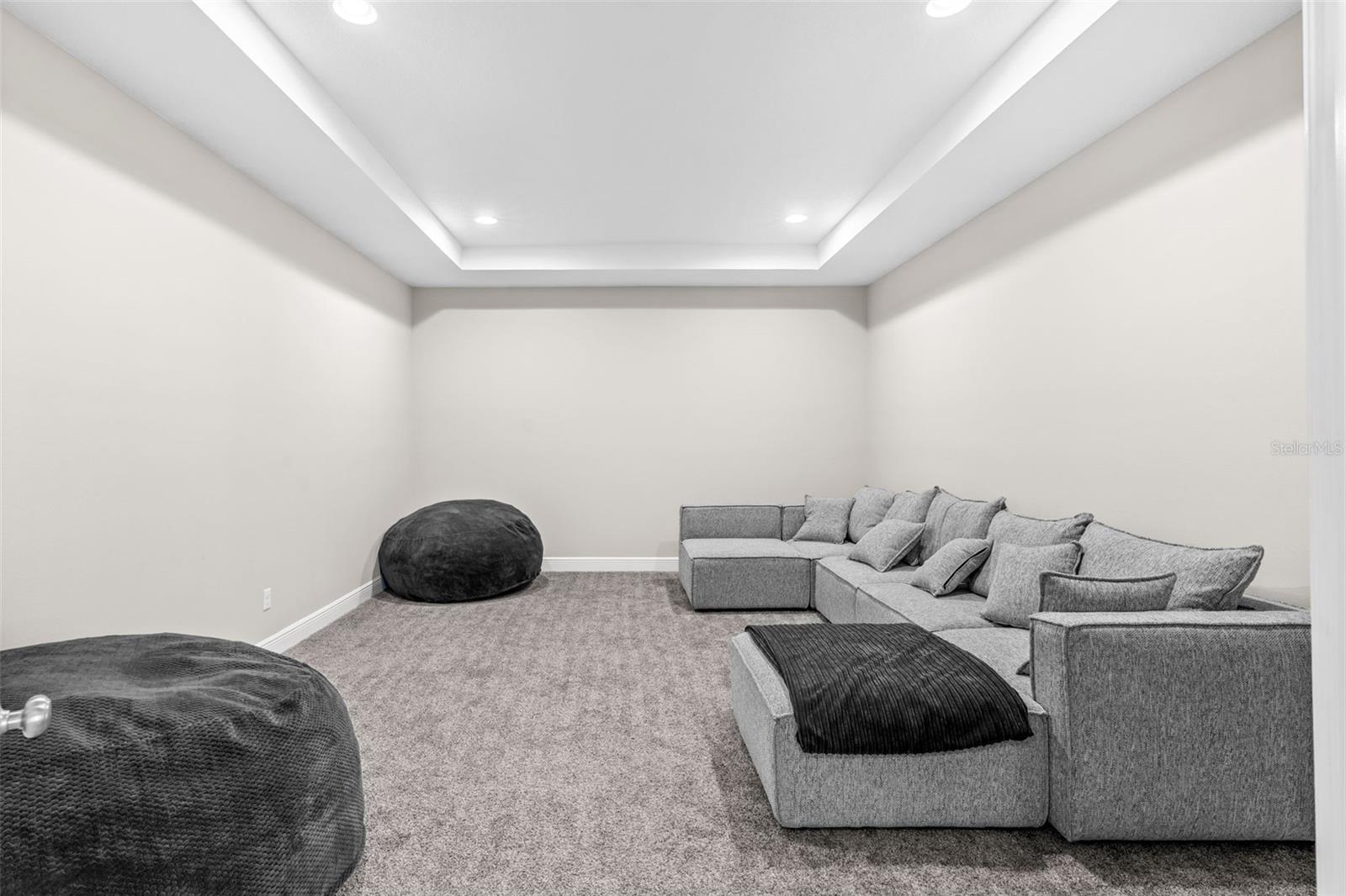 Image 24 of 42 For 14085 Jomatt Loop