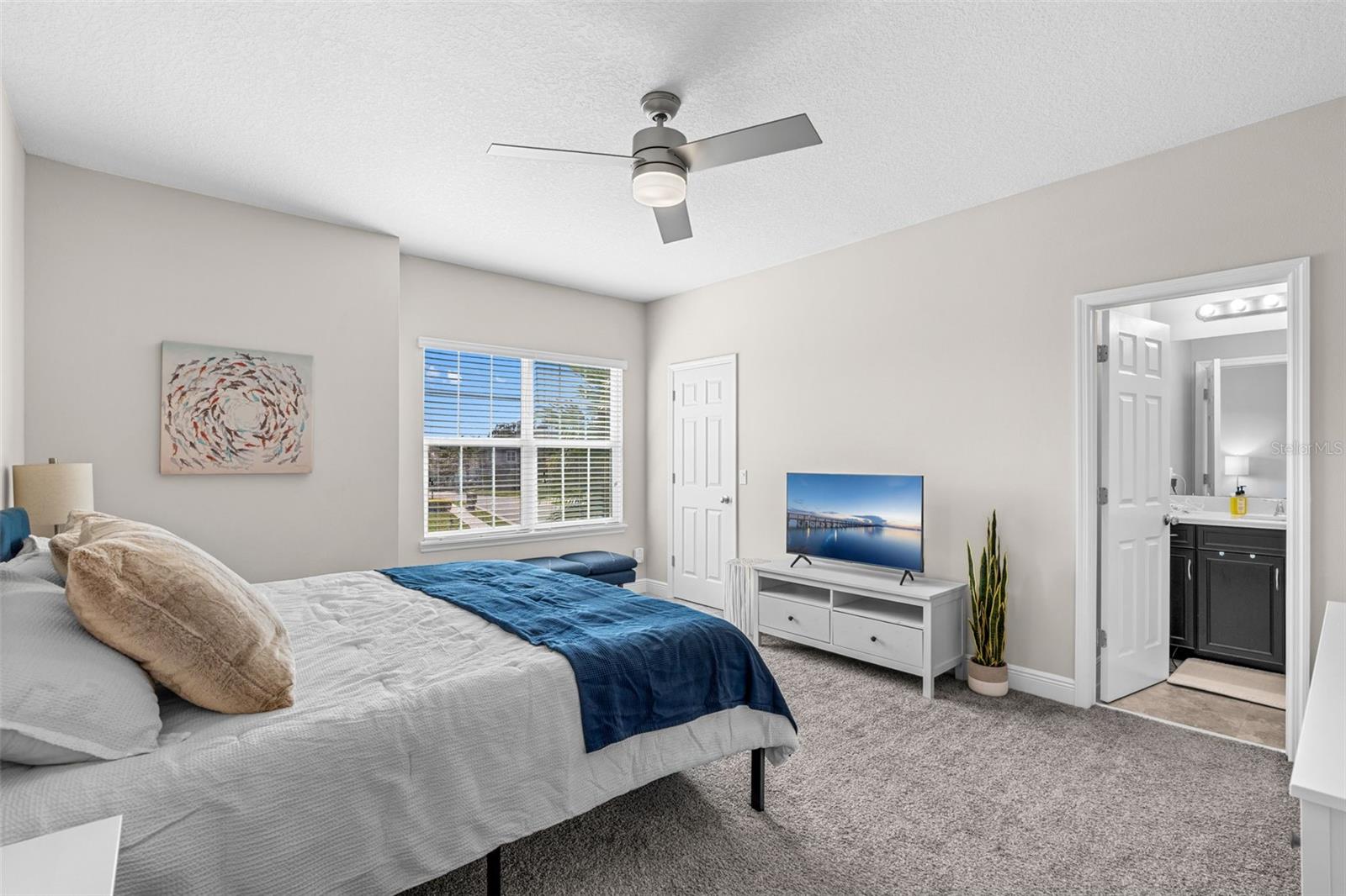 Image 32 of 42 For 14085 Jomatt Loop