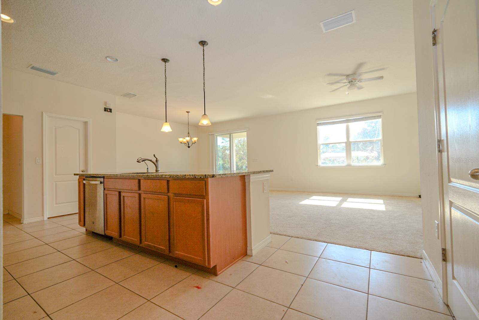 Image 3 of 13 For 1351 Riley Circle