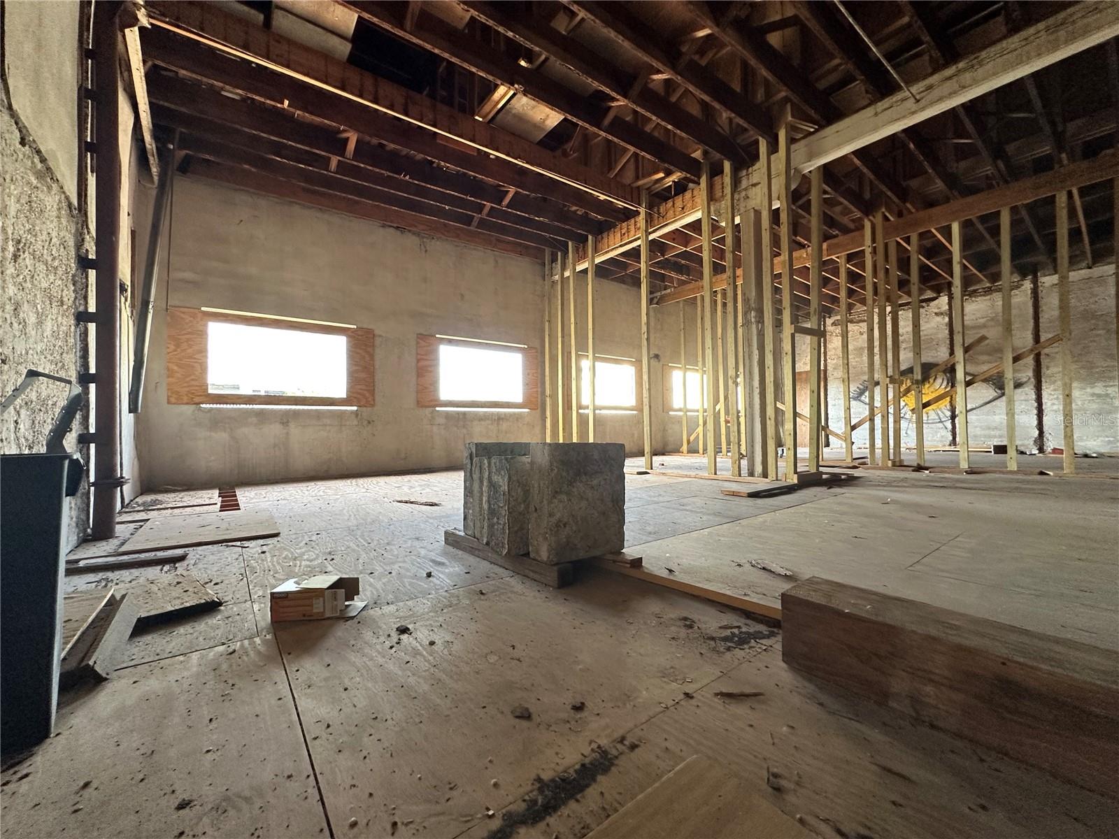 Listing photo id 14 for 1007 Franklin Street