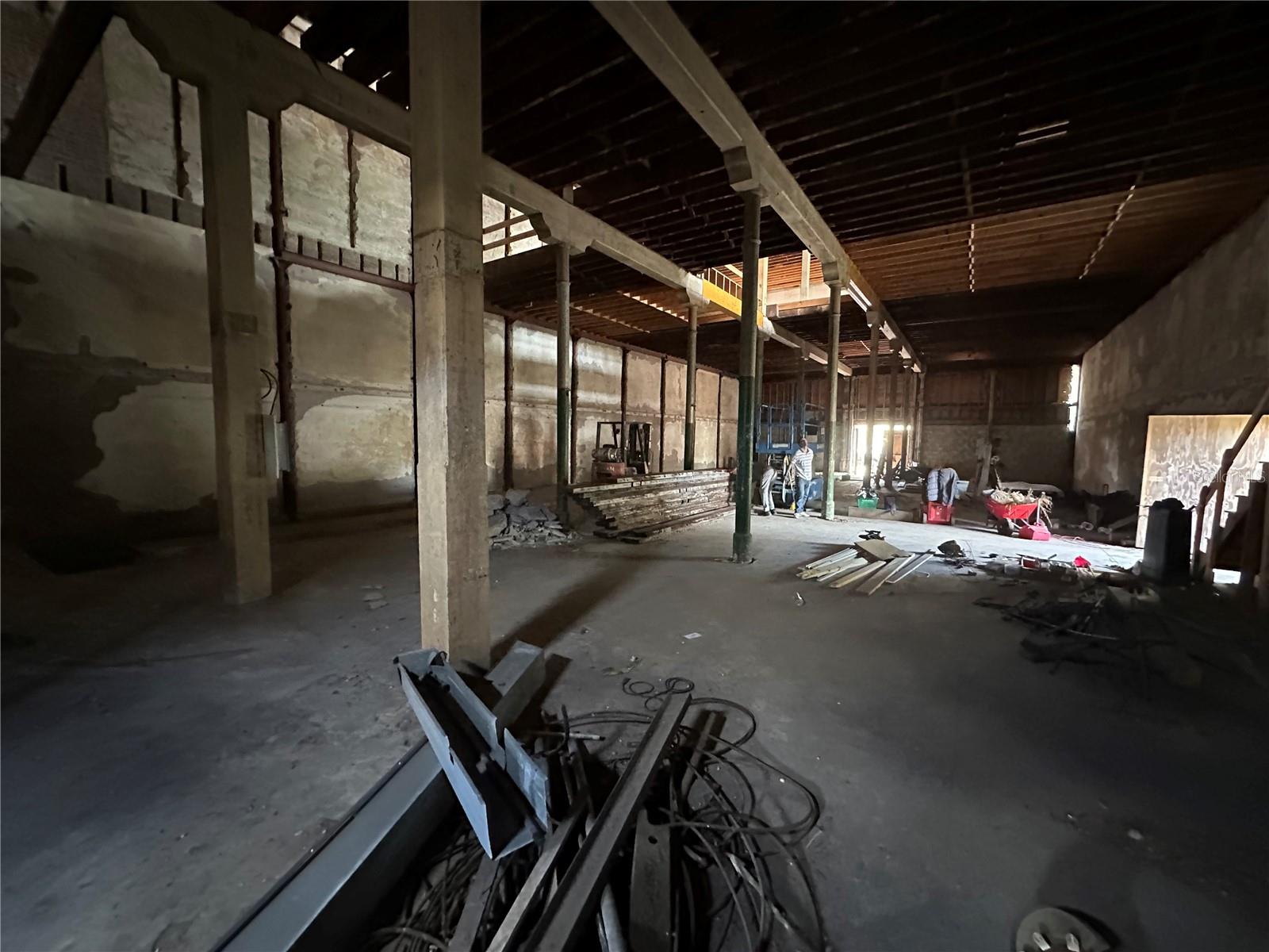 Listing photo id 16 for 1007 Franklin Street