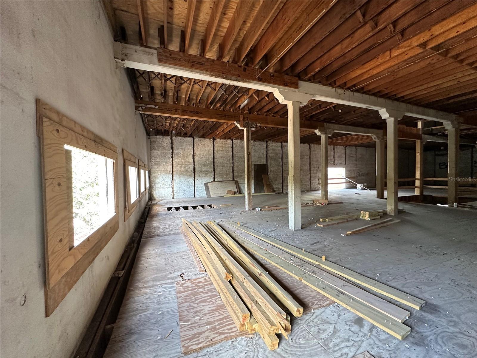 Listing photo id 6 for 1007 Franklin Street