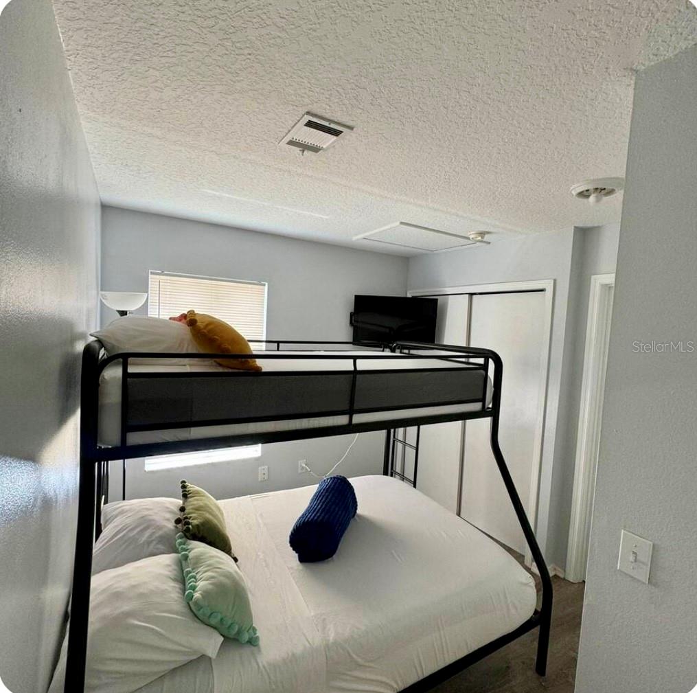 Image 11 of 16 For 252 Hidden Springs Circle