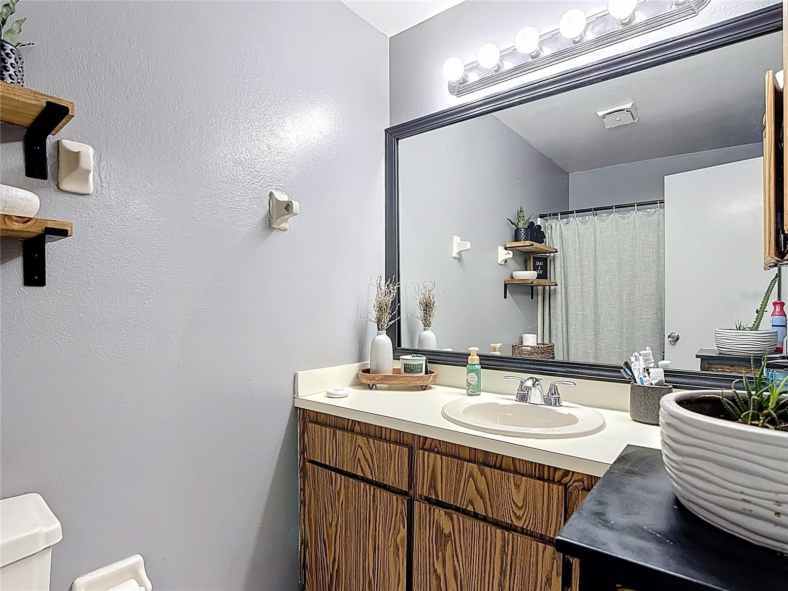 Image 21 of 25 For 1803 Foxhall Circle 1803