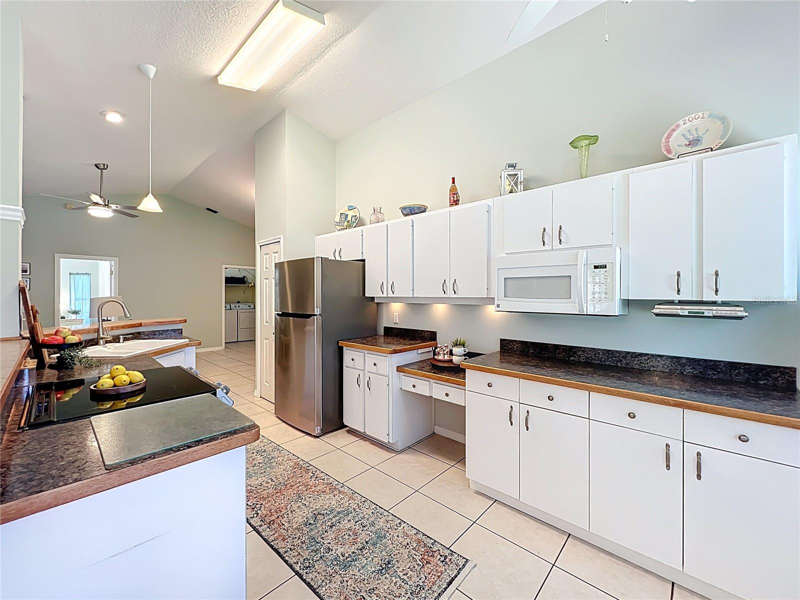 Image 12 of 38 For 12204 Wedgefield Drive