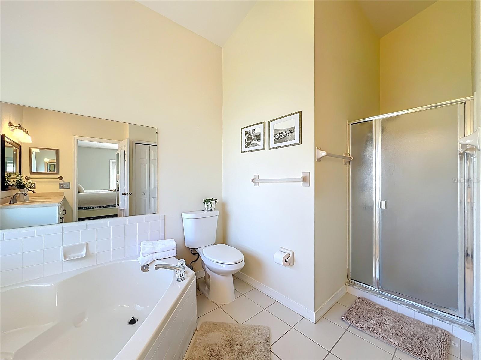 Image 18 of 38 For 12204 Wedgefield Drive