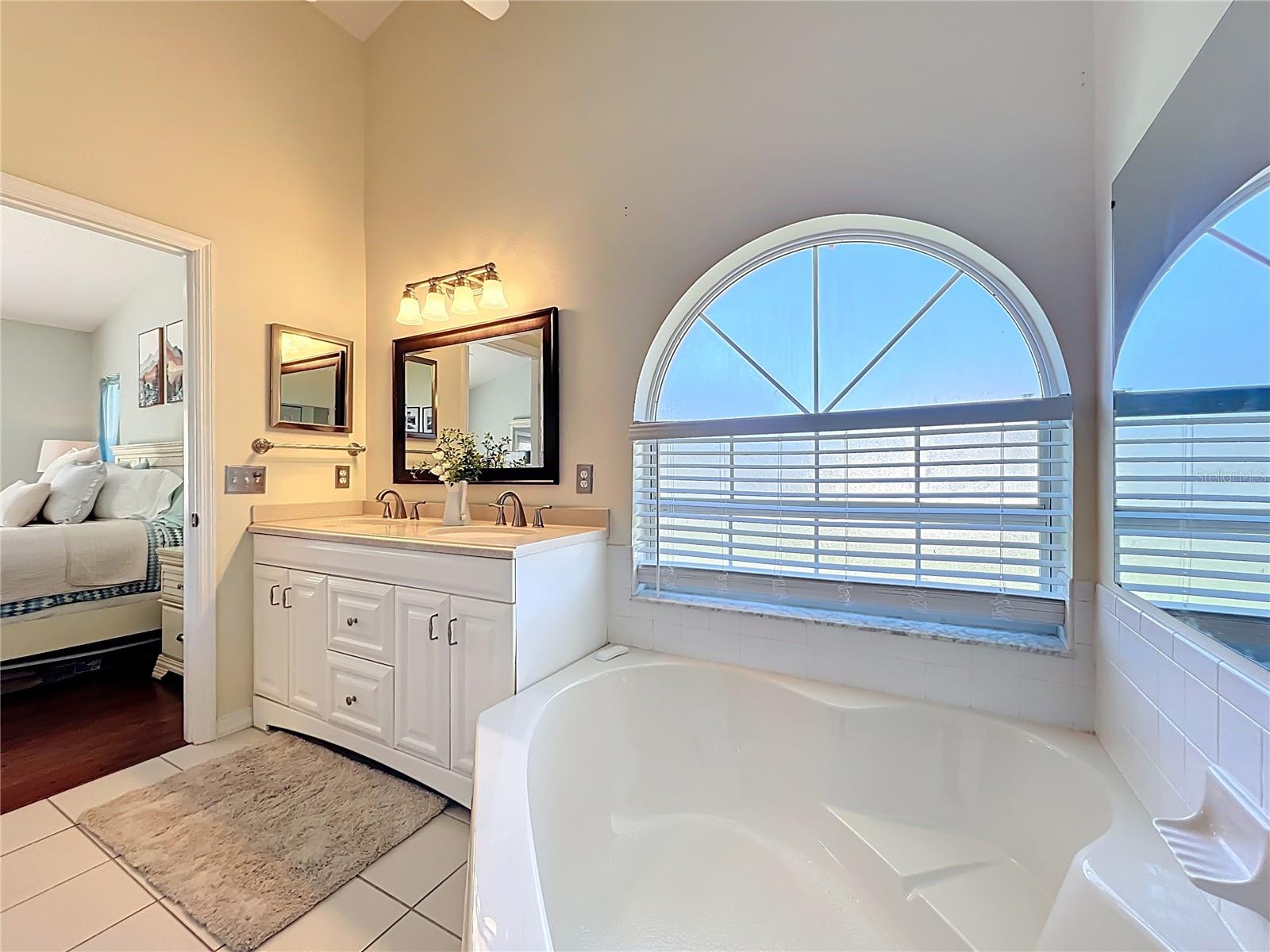 Image 20 of 38 For 12204 Wedgefield Drive