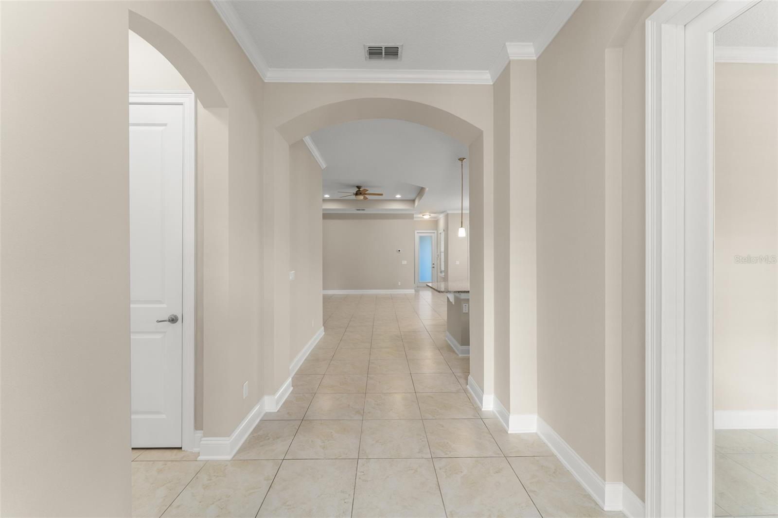 Image 6 of 79 For 13833 Behring Avenue