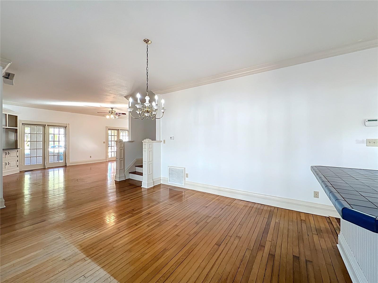 Image 30 of 96 For 506 Concord Street