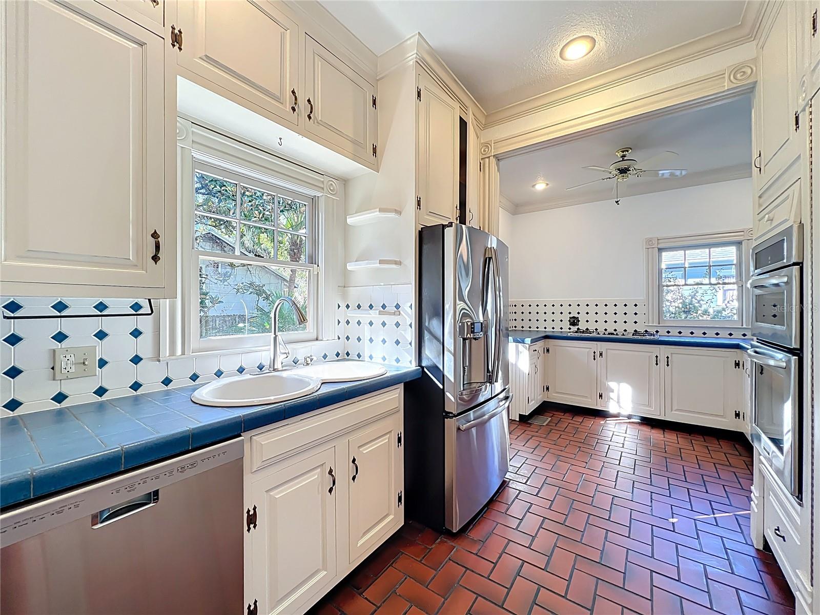 Image 44 of 96 For 506 Concord Street