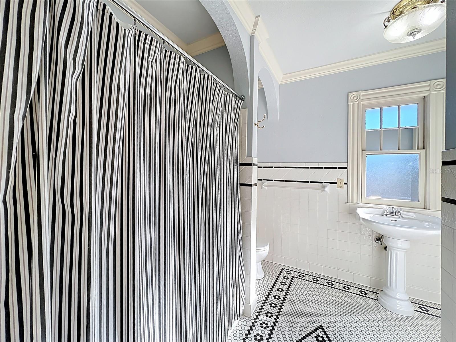 Image 60 of 96 For 506 Concord Street