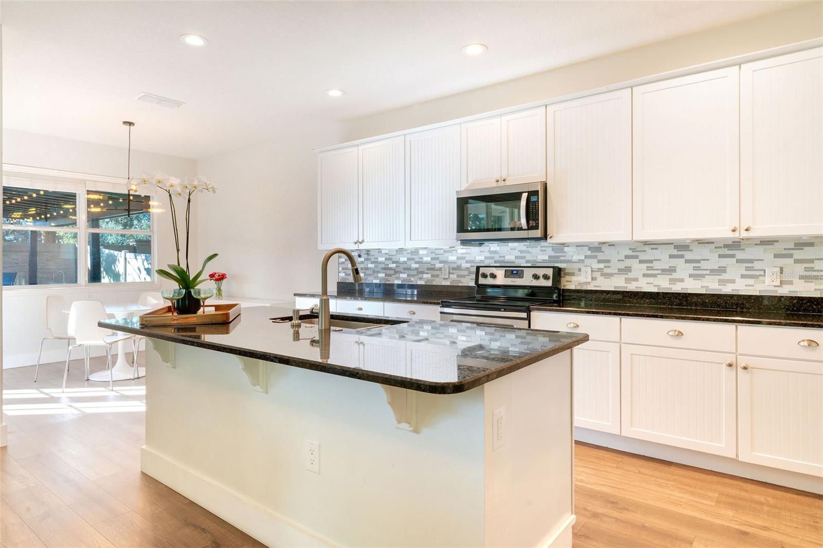 Image 14 of 53 For 11949 Verrazano Dr Drive