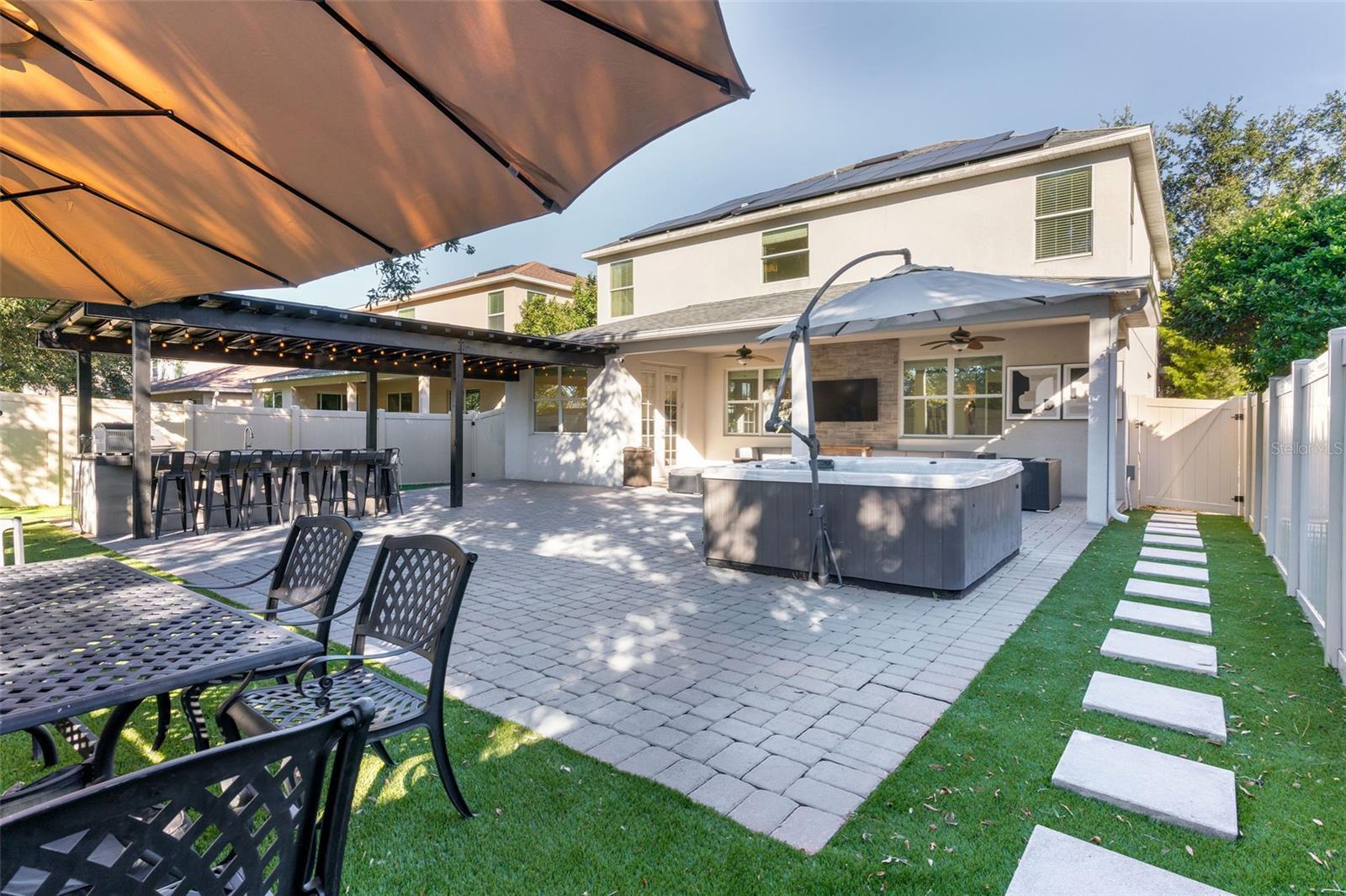 Image 37 of 53 For 11949 Verrazano Dr Drive