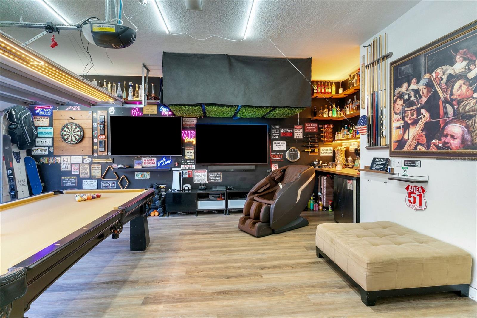 Image 45 of 53 For 11949 Verrazano Dr Drive