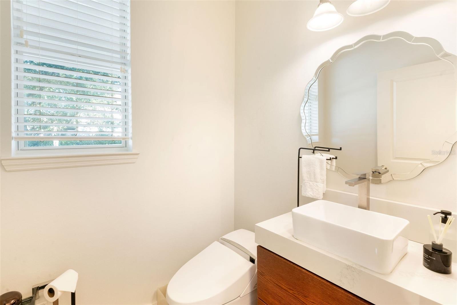 Image 5 of 53 For 11949 Verrazano Dr Drive