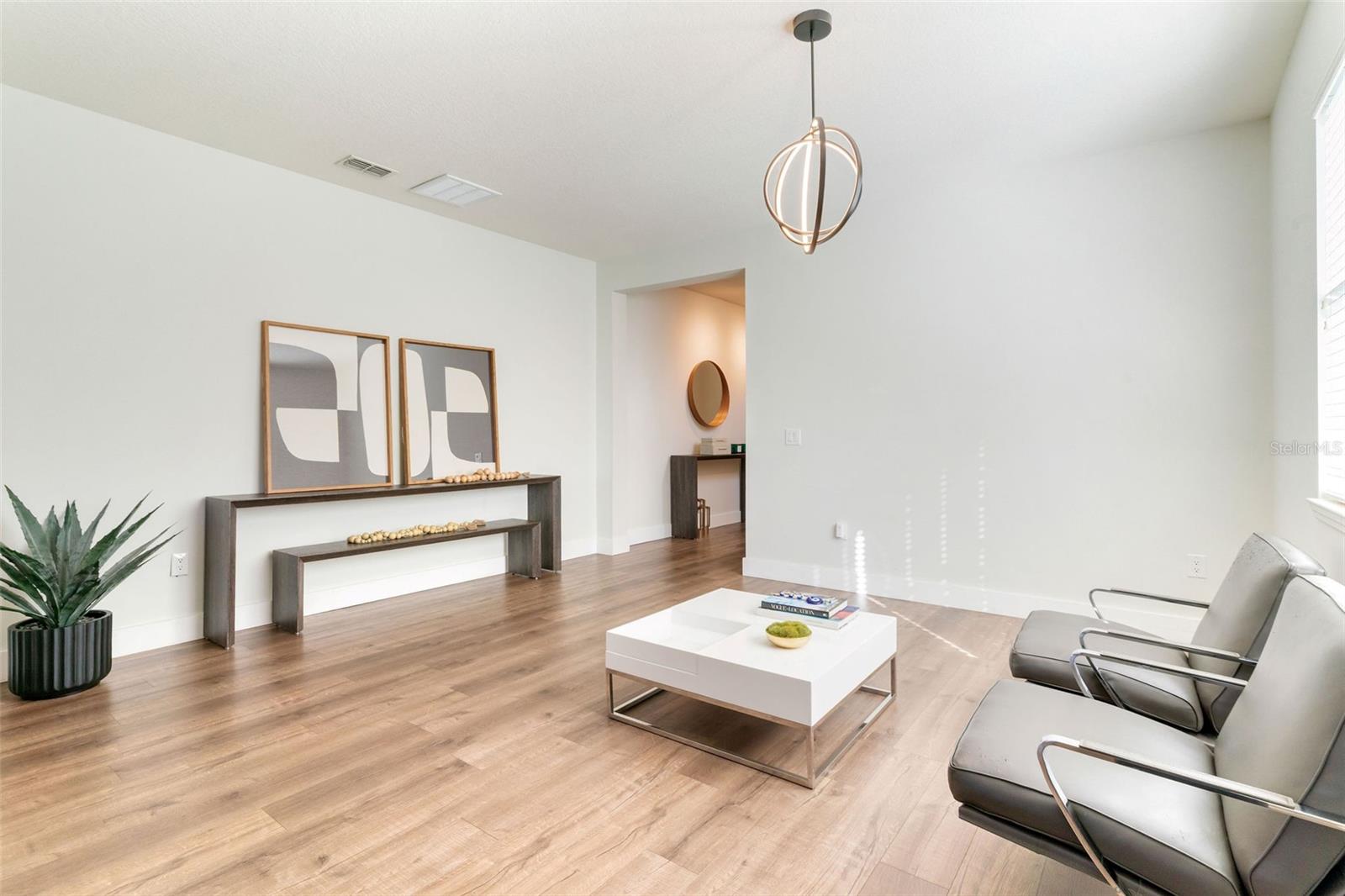 Image 6 of 53 For 11949 Verrazano Dr Drive