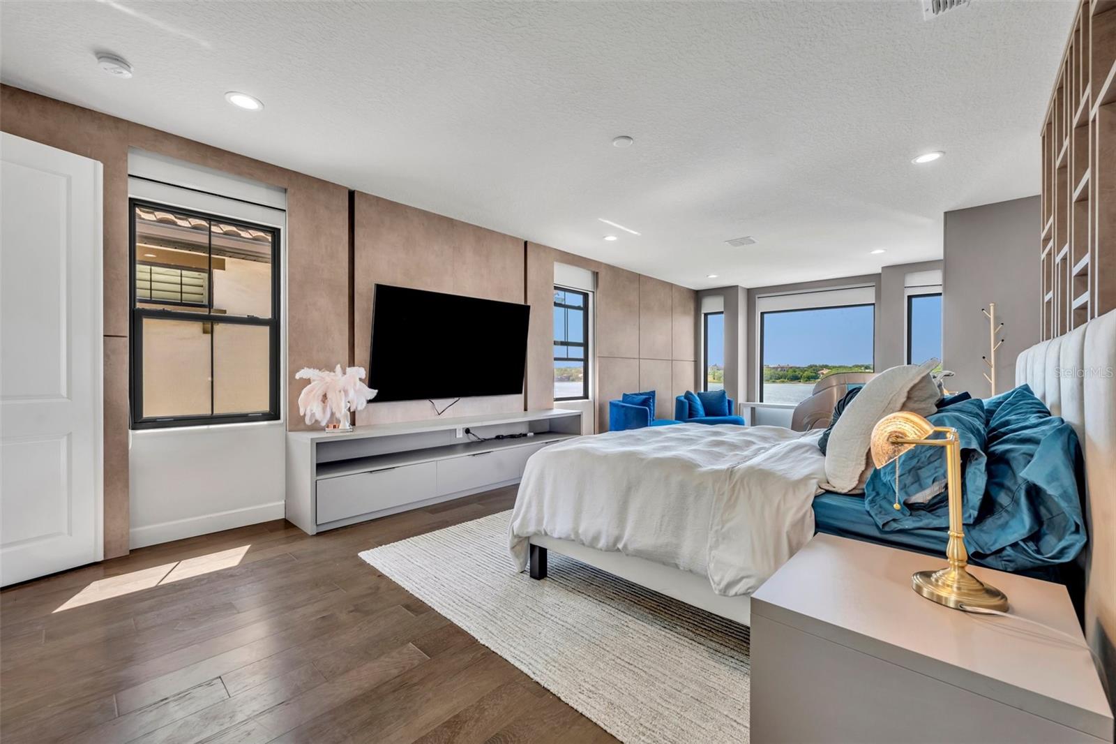 Image 24 of 63 For 7613 Toscana Boulevard