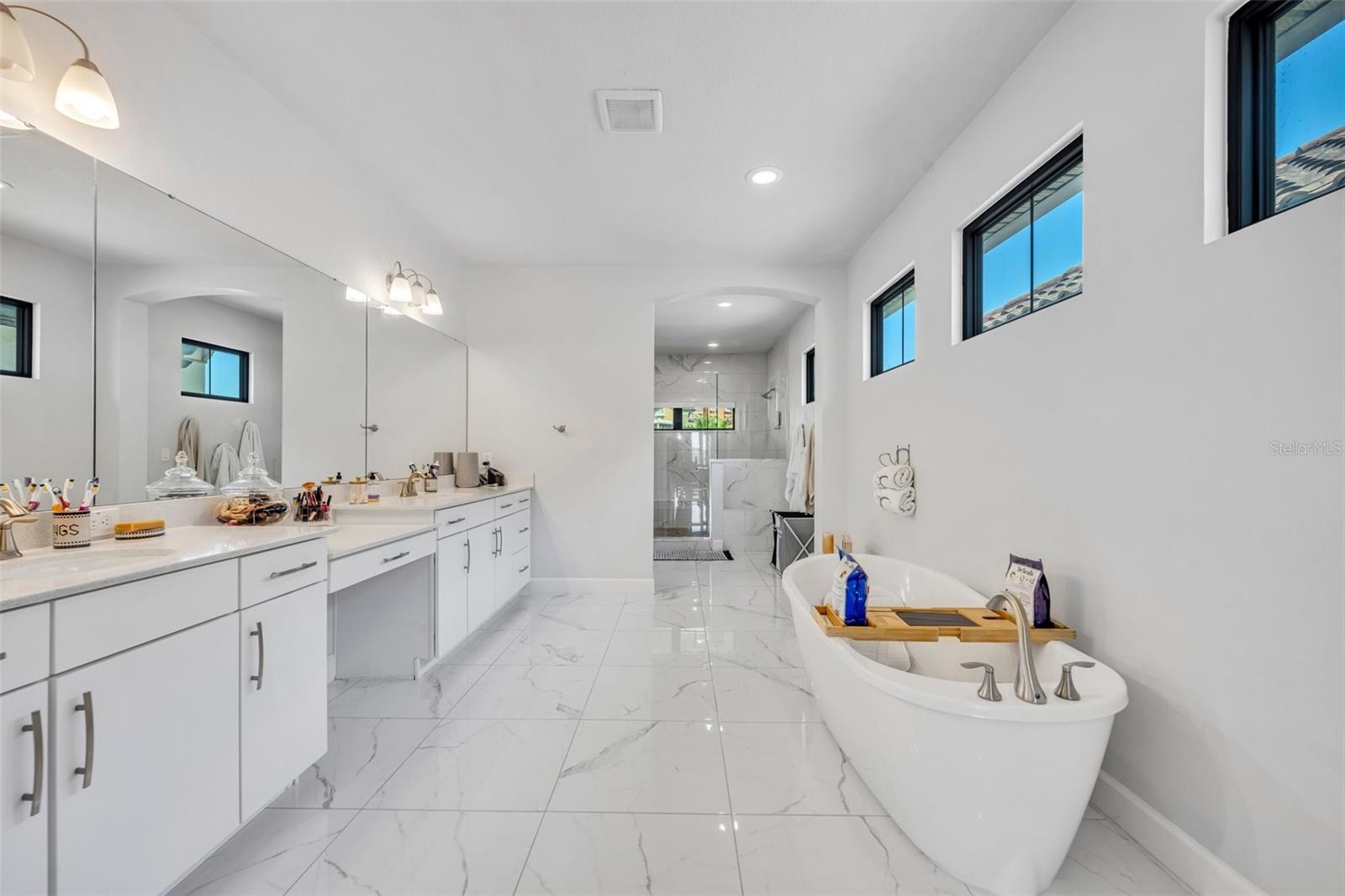 Image 29 of 63 For 7613 Toscana Boulevard