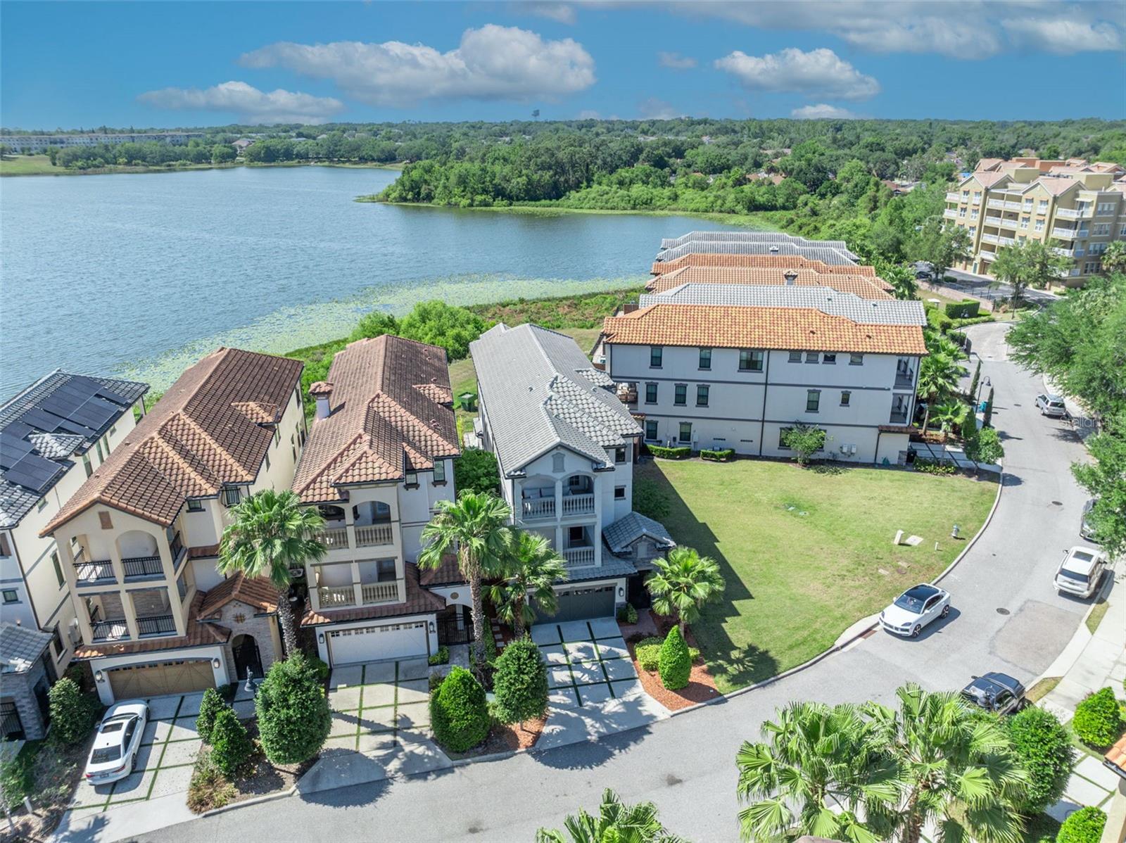 Image 4 of 63 For 7613 Toscana Boulevard