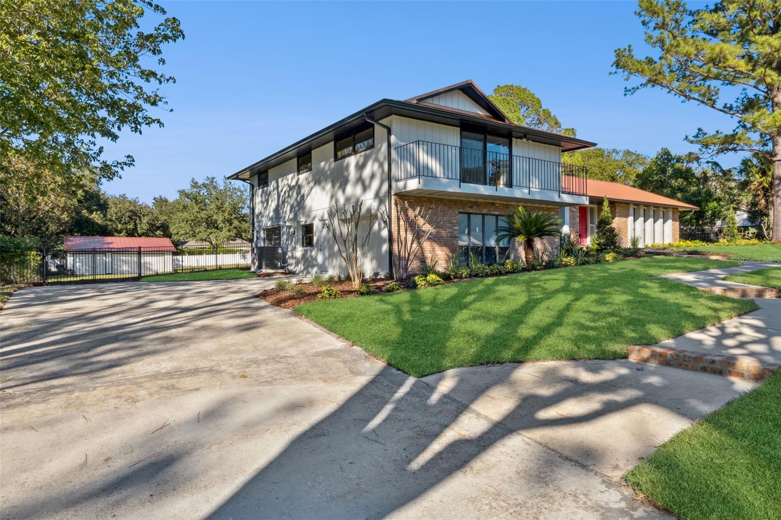 Image 5 of 55 For 317 Forest Trail