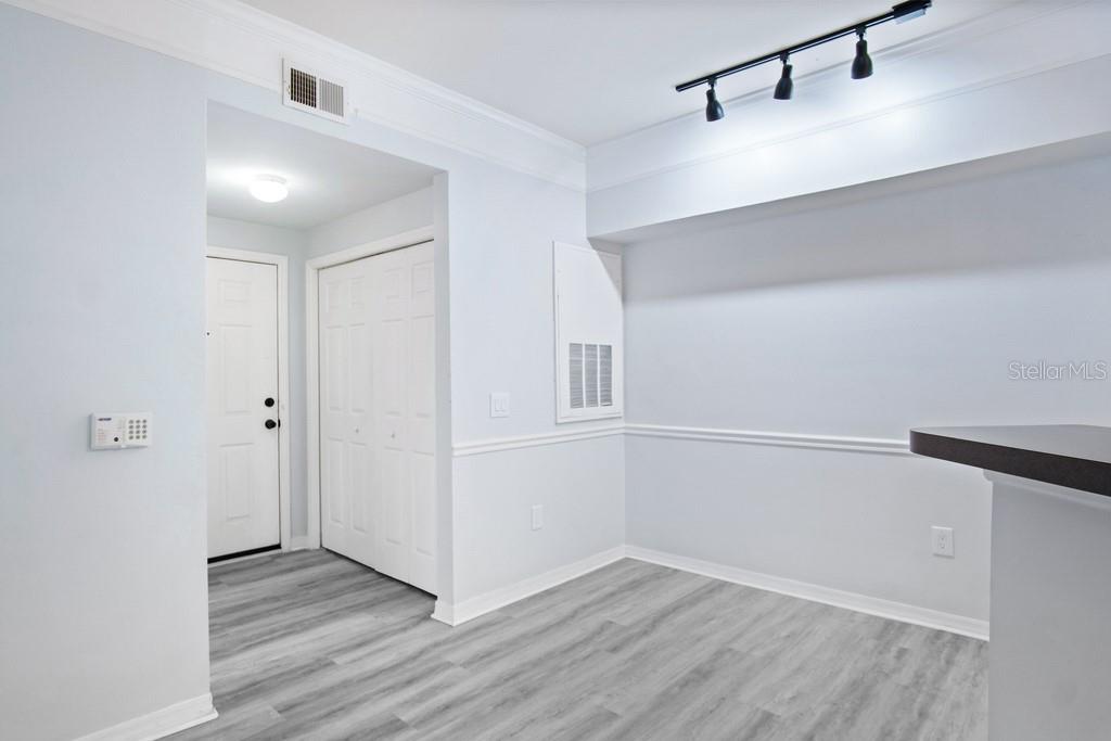 Image 22 of 30 For 6413 Astor Village Avenue 203