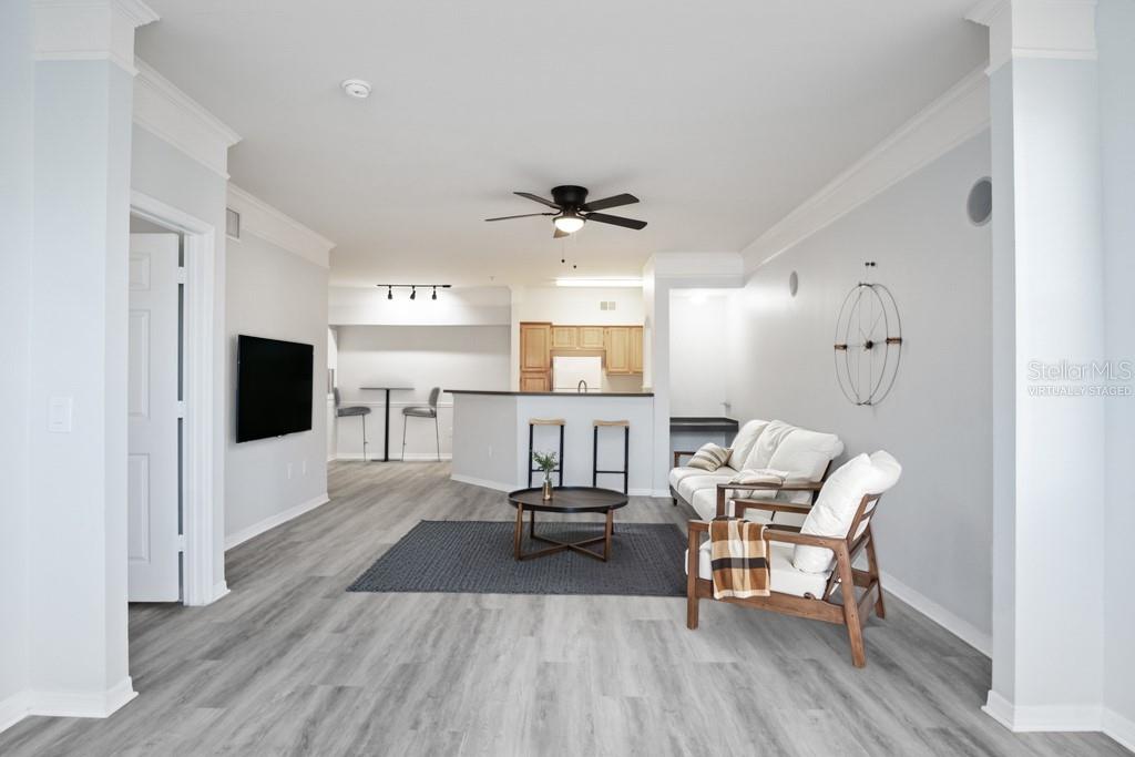 Image 6 of 30 For 6413 Astor Village Avenue 203