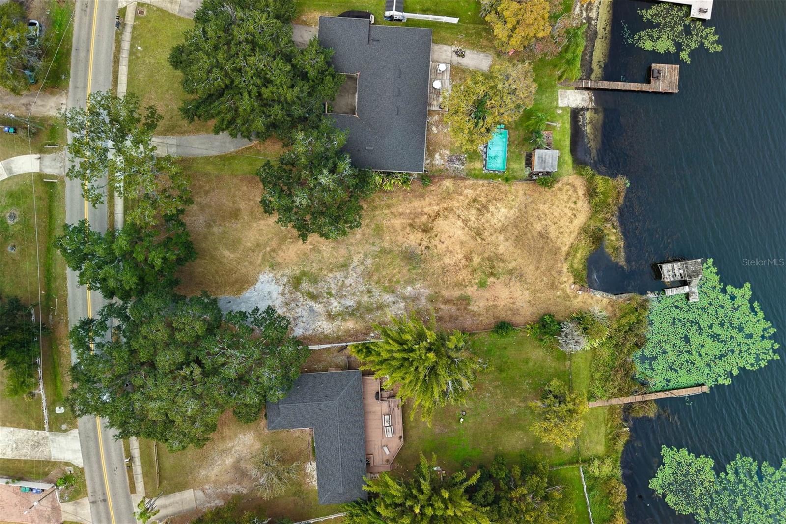 Image 19 of 21 For 5775 Chipola Circle