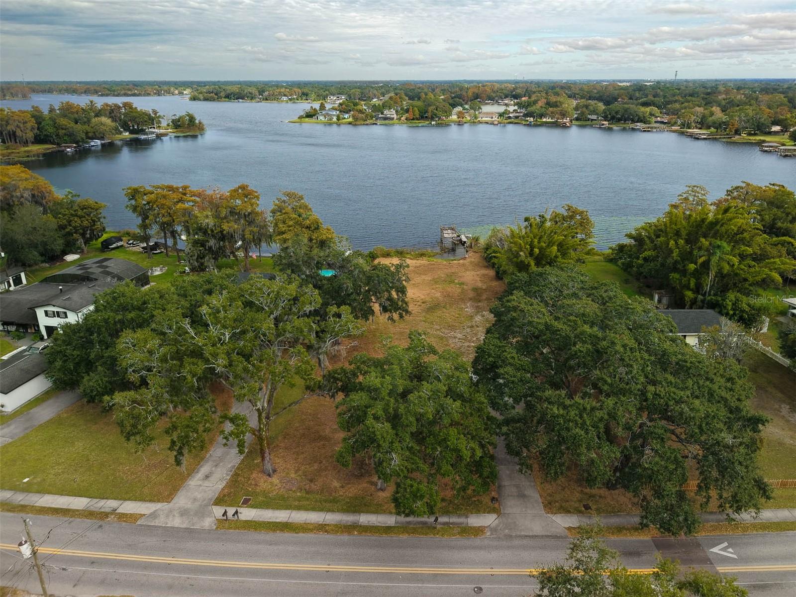 Image 5 of 21 For 5775 Chipola Circle